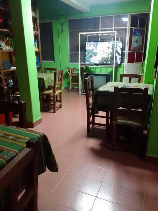 Hostel Jujuy San Salvador de Jujuy Buitenkant foto
